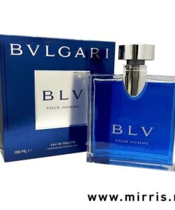 Plava kutija pored bočice parfema Bvlgari BLV Pour Homme