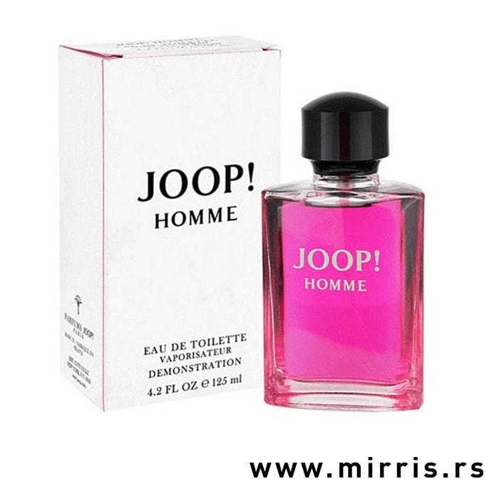 Bela kutija pored ljubičaste boce testera Joop Homme Joop!